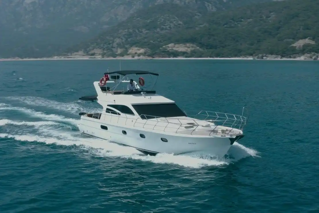 Antalya Yacht Rental 17m Motor Yacht 52